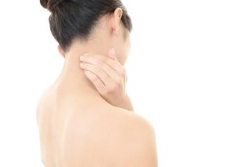 頚部痛（首の痛み）、腕の痛みやしびれ